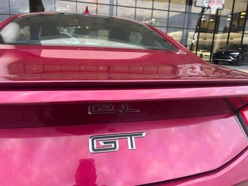 Used 2025 Ford Mustang GT Premium image 11