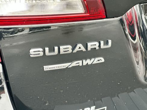 Used 2017 Subaru Outback 2.5i Limited image 17