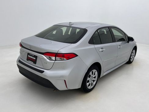 Used 2023 Toyota Corolla LE image 7