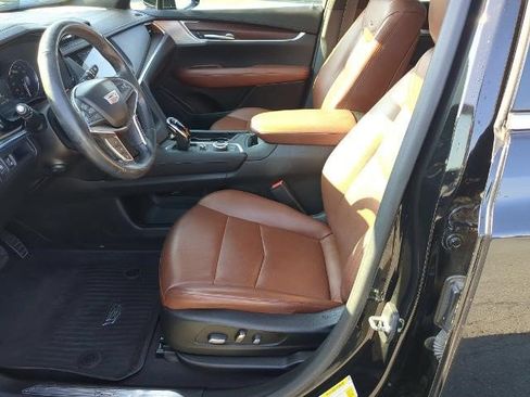 Certified 2023 Cadillac XT5 Premium Luxury w/ LPO, Floor Liner Package AWD/4WD image 14