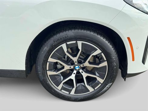 Certified 2025 BMW X3 xDrive30i w/ Premium Package image 8