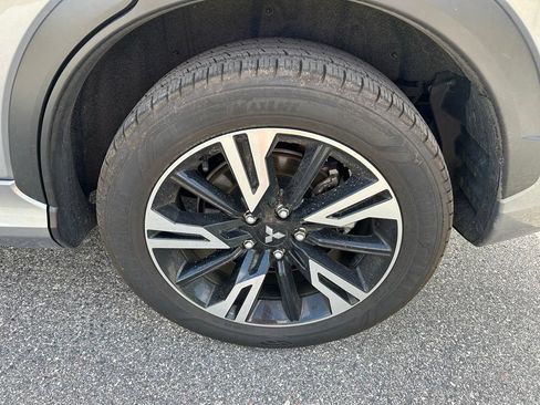 Used 2024 Mitsubishi Eclipse Cross SEL AWD/4WD image 10