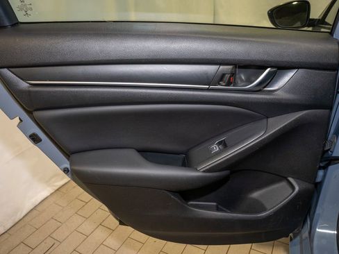 Used 2022 Honda Accord Sport image 8