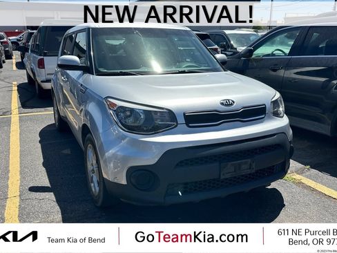 Used 2019 Kia Soul FWD image 1