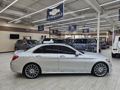 Used 2018 Mercedes-Benz C 300 Sedan image 5