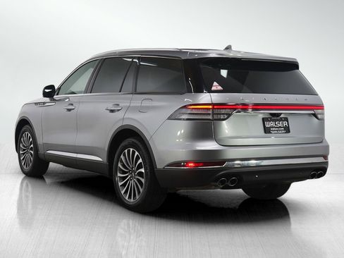 Used 2020 Lincoln Aviator Reserve w/ Elements Package Plus image 4