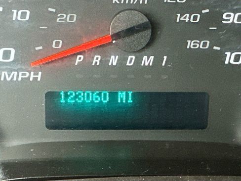 Used 2020 Chevrolet Express 2500 Work Van w/ Driver Convenience Package image 15