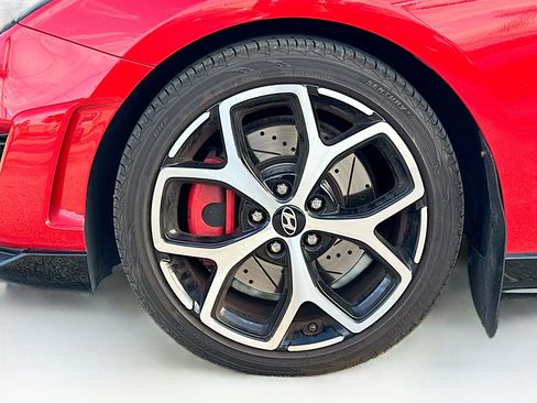 Used 2019 Hyundai Veloster N N image 33