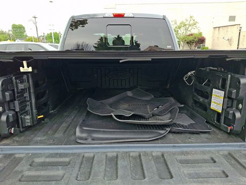 Used 2019 Ford F150 XLT w/ Equipment Group 302A Luxury AWD/4WD image 29