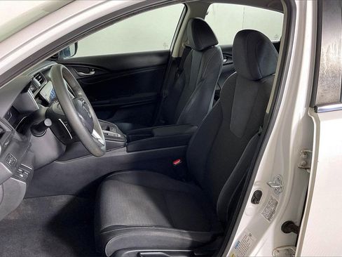 Used 2021 Honda Insight EX image 24