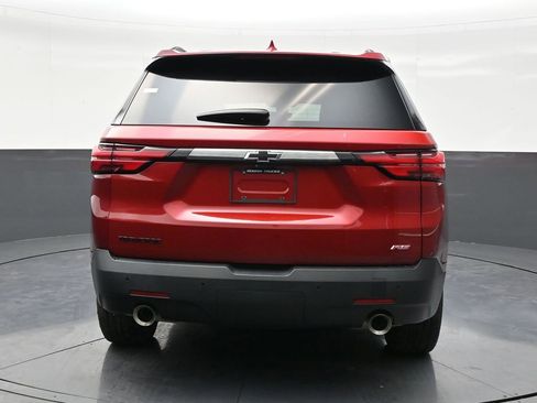 Used 2022 Chevrolet Traverse RS image 4