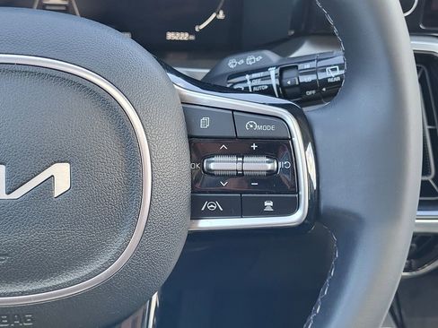Used 2023 Kia Sorento SX image 24