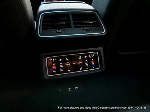 Used 2021 Audi e-tron Premium Plus w/ Premium Plus Package image 53