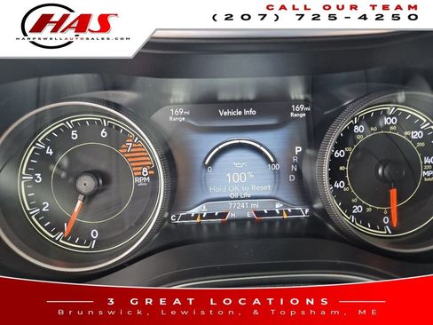 Used 2019 Jeep Cherokee High Altitude AWD/4WD image 15