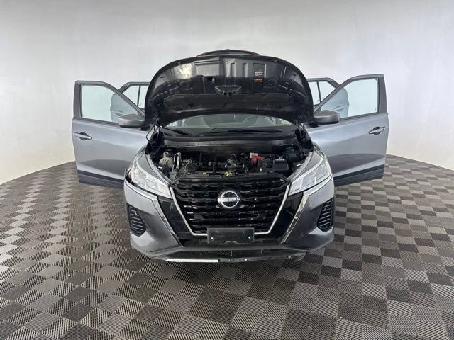 Used 2023 Nissan Kicks SV FWD image 11