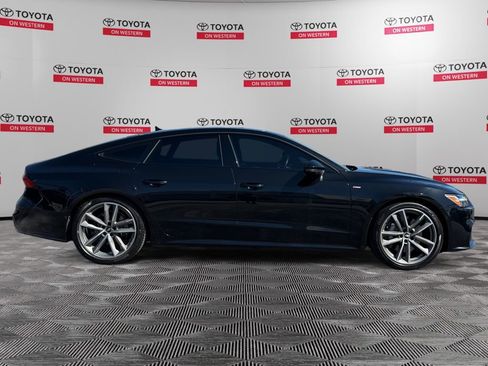 Used 2021 Audi A7 3.0T Premium Plus w/ Premium Plus AWD/4WD image 2