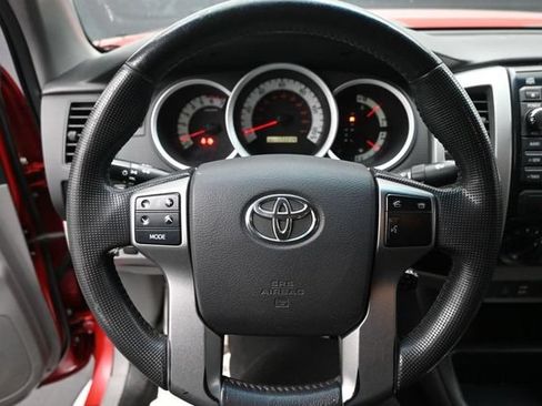 Used 2013 Toyota Tacoma 4x4 Double Cab w/ TRD Off-Road Pkg image 18