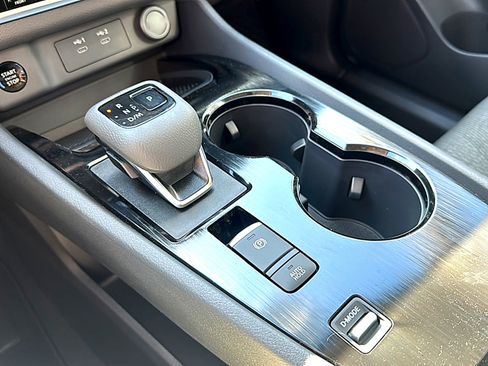 New 2026 Nissan Rogue SV image 24