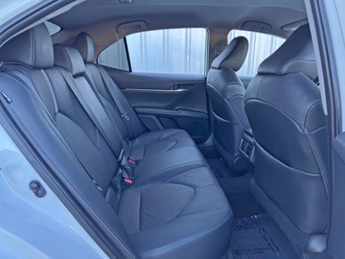 Used 2021 Toyota Camry XSE image 36