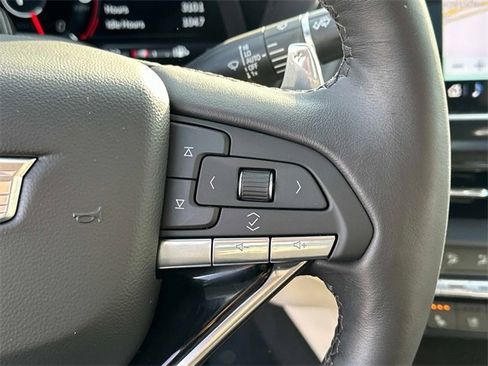 Used 2025 Cadillac CT4 Premium Luxury image 7
