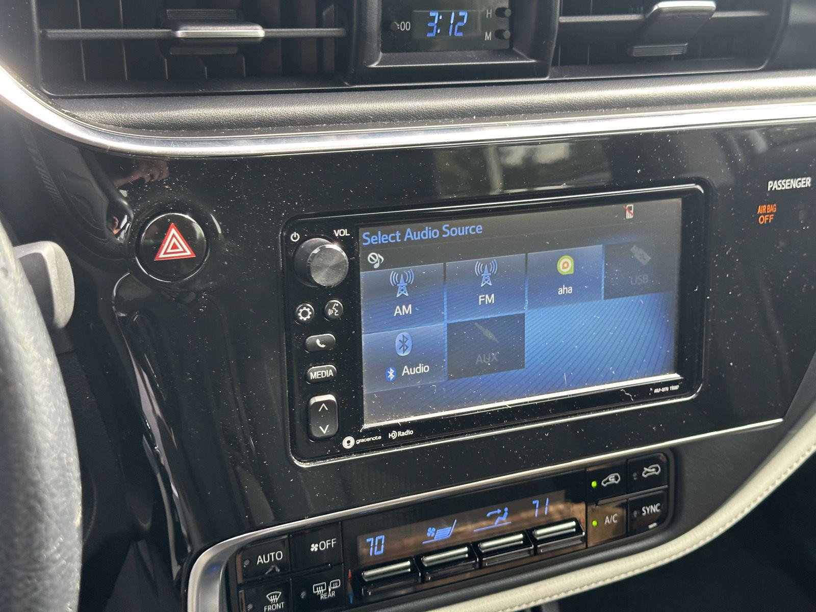 Used 2017 Toyota Corolla iM FWD image 11