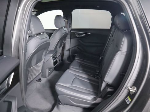 Used 2026 Audi Q7 3.0T Premium Plus image 23