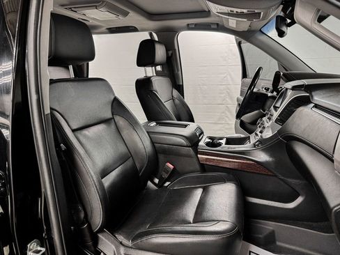 Used 2018 GMC Yukon SLT AWD/4WD image 10