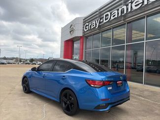 Used 2025 Nissan Sentra SR w/ SR Premium Package video 2