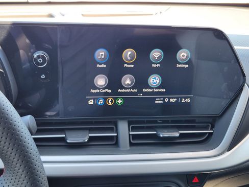 New 2026 Chevrolet Trax RS w/ Sunroof Package image 12