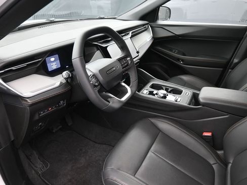 New 2026 Jeep Cherokee Limited image 18