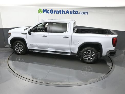 New 2026 GMC Sierra 1500 SLT w/ SLT Premium Plus Package AWD/4WD image 22