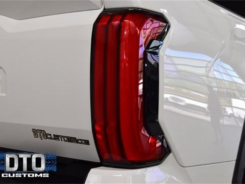 Used 2024 Toyota Tundra Limited image 18