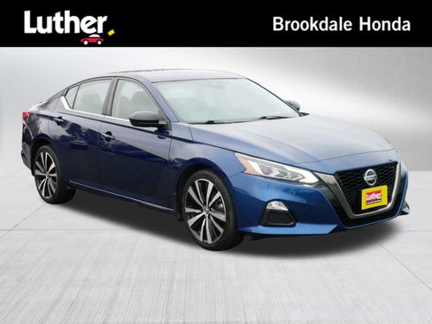 Used 2020 Nissan Altima 2.5 SR image 1