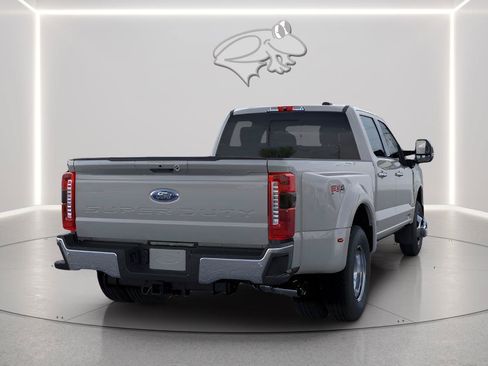 New 2026 Ford F350 Lariat w/ Lariat Ultimate Package AWD/4WD image 6