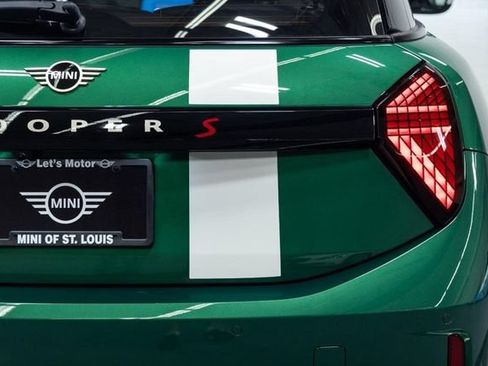New 2026 MINI Cooper S FWD image 8