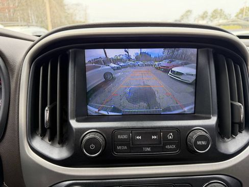 Used 2015 GMC Canyon SLT w/ Driver Alert Package image 27