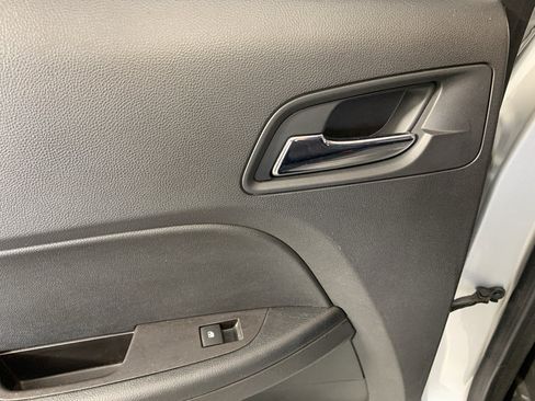 Used 2016 Chevrolet Equinox LS FWD image 30