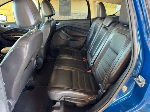 Used 2017 Ford Escape Titanium FWD image 18