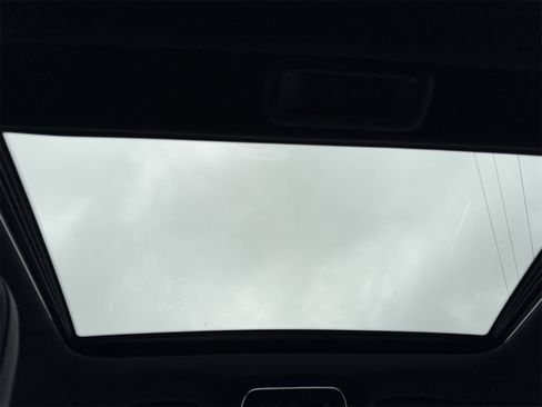 New 2025 Mercedes-Benz C 300 Sedan image 15