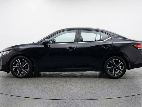 Used 2025 Nissan Sentra SV FWD image 5
