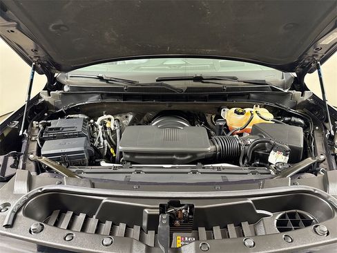 Used 2023 GMC Yukon XL Denali image 32