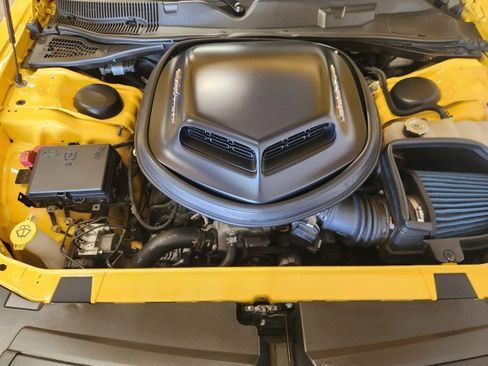 Used 2017 Dodge Challenger R/T Scat Pack image 6