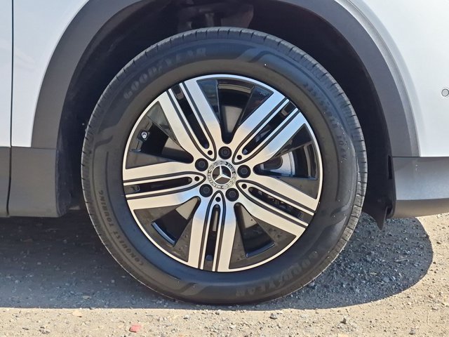 Certified 2024 Mercedes-Benz EQB 250+ image 24
