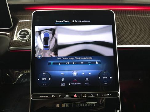 Used 2024 Mercedes-Benz S 63 AMG S w/ Carbon Fiber Exterior Package image 22