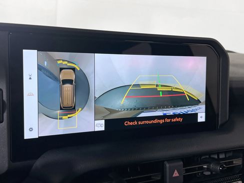 Used 2024 Toyota Land Cruiser image 13