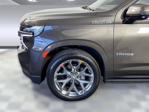 Used 2021 Chevrolet Tahoe High Country w/ Premium Package image 20