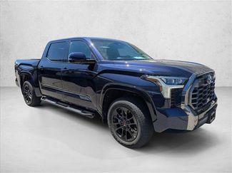 Used 2025 Toyota Tundra Platinum w/ TRD Off-Road Package AWD/4WD video 3