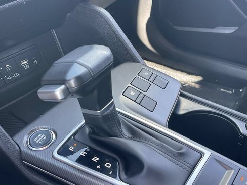 Certified 2026 Kia Sportage EX FWD image 28