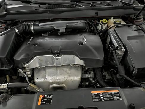 Used 2015 Chevrolet Malibu LT w/ Power Convenience Package FWD image 14