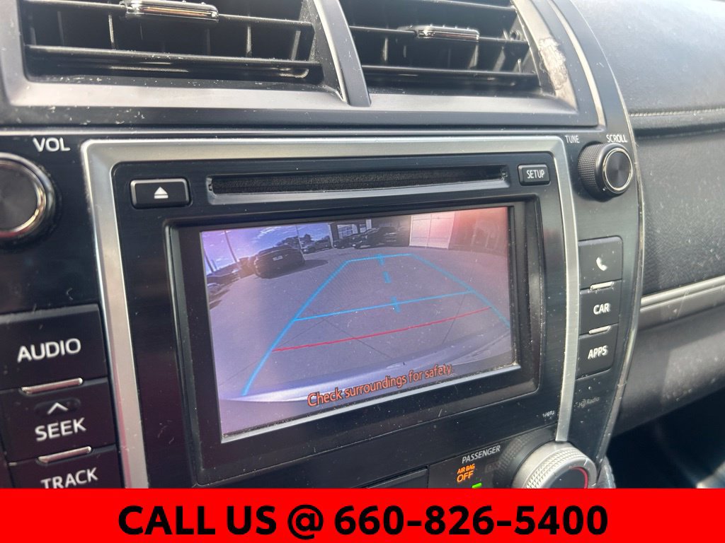 Used 2012 Toyota Camry SE w/ Leather Pkg FWD image 15